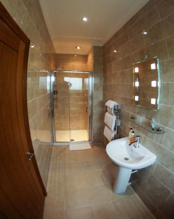 Gwynfryn Guest House Tavernspite エクステリア 写真