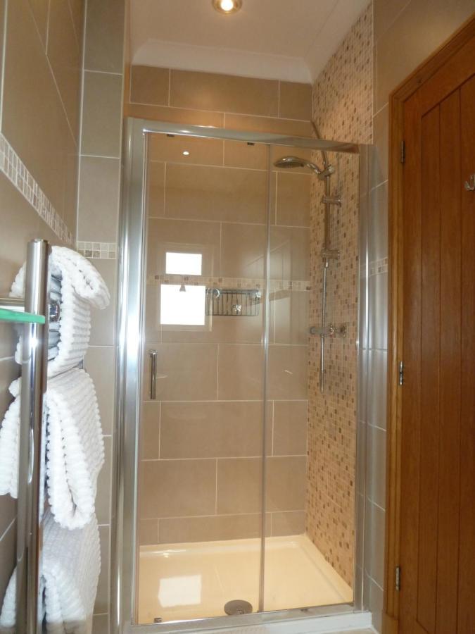 Gwynfryn Guest House Tavernspite エクステリア 写真
