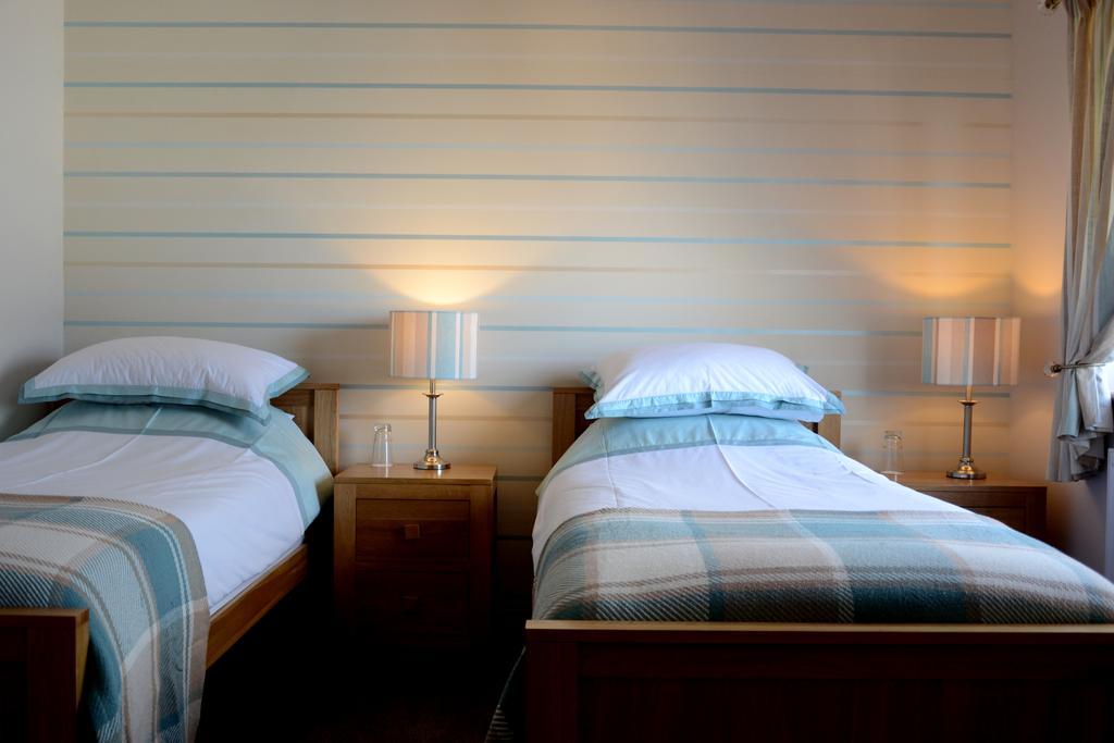 Gwynfryn Guest House Tavernspite エクステリア 写真